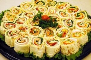 Закусочные рулеты из лаваша. Рецепты