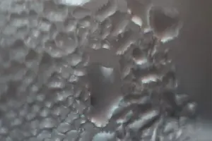 Если потеют стекла и покрываются наледью